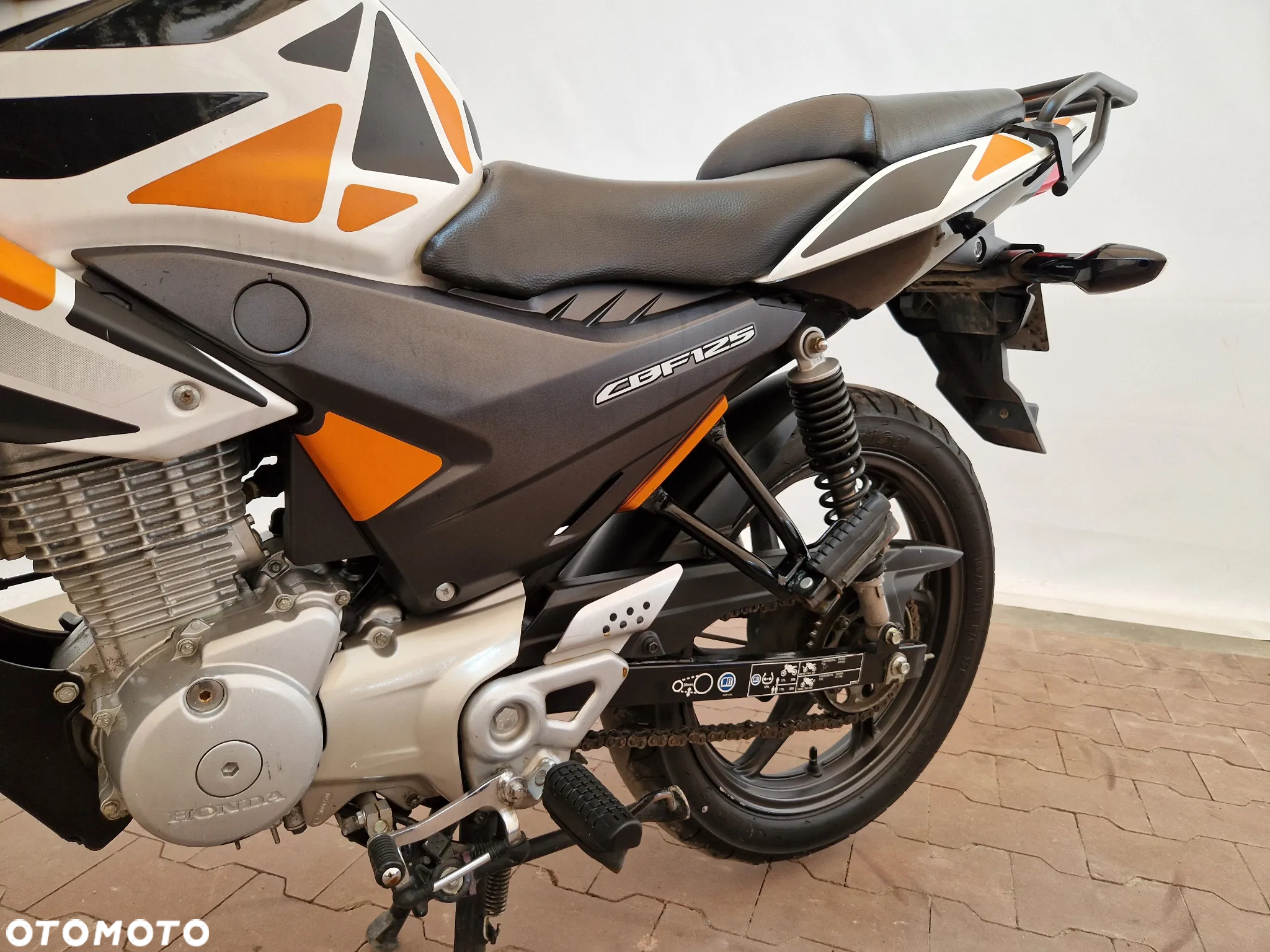 Honda CBF - 27