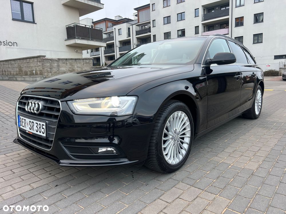 Audi A4 Avant 2.0 TDI DPF clean diesel multitronic Ambition - 2