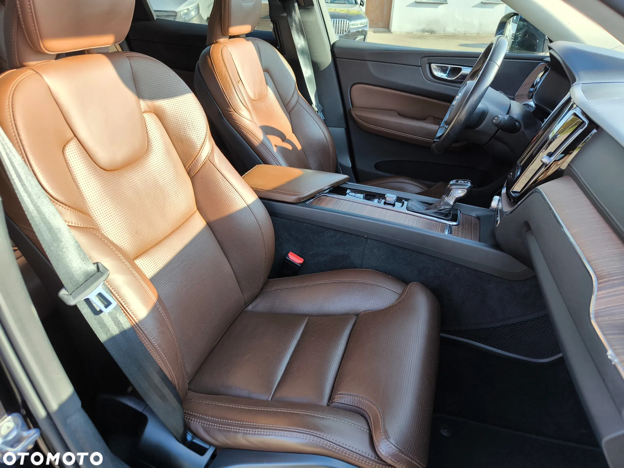 Volvo XC 60 D4 Inscription - 10