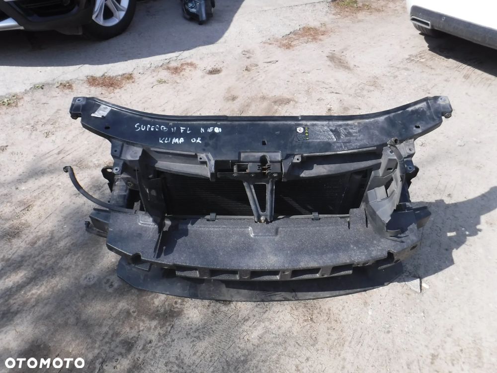 Skoda Superb II 2 LIFT 2.0 TDI CR pas przod wzmocnienie chlodnice kompletny wentylatory belka - 7