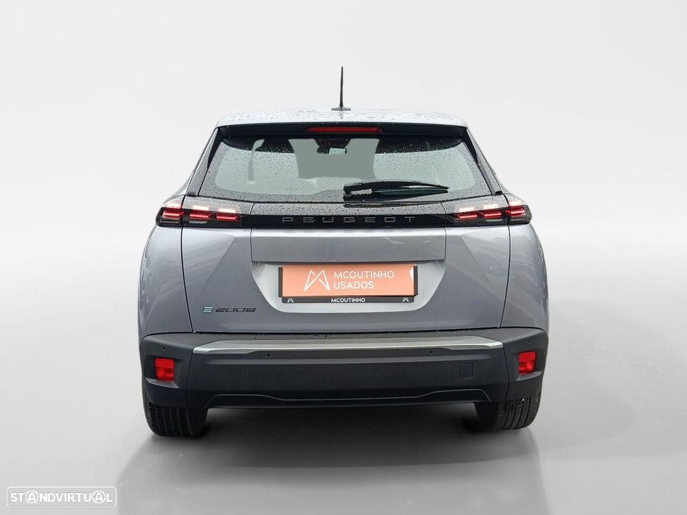 Peugeot e-2008 54 kWh Style - 4