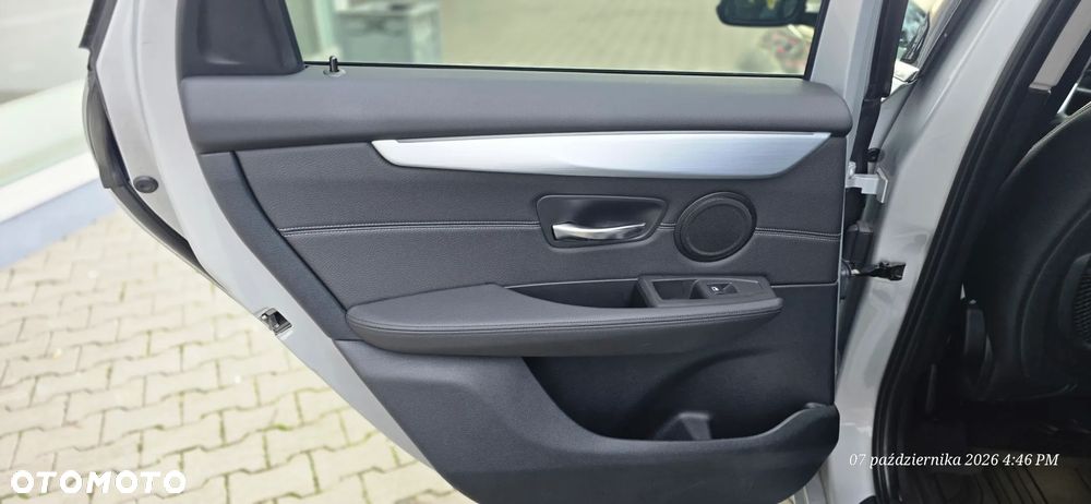 BMW Seria 2 - 34