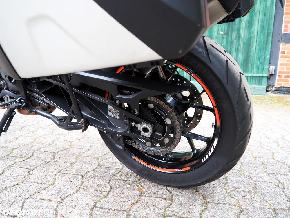 KTM Adventure - 11