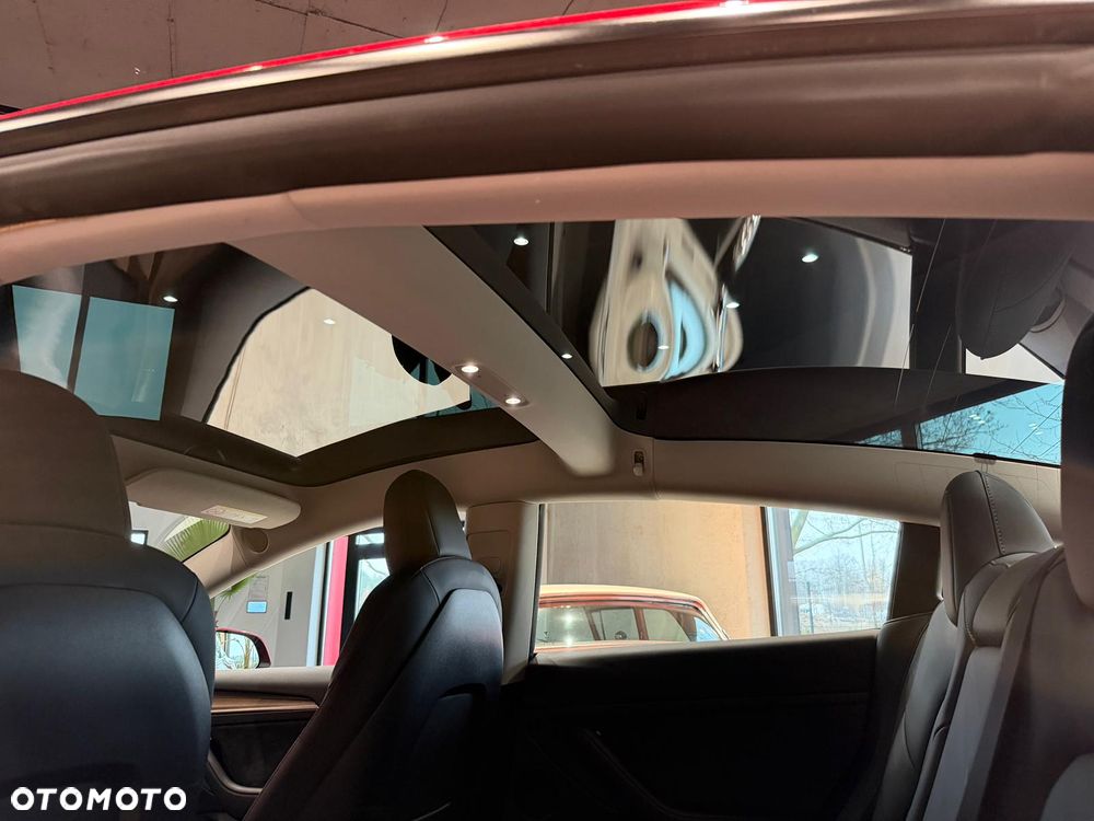 Tesla Model 3 - 27