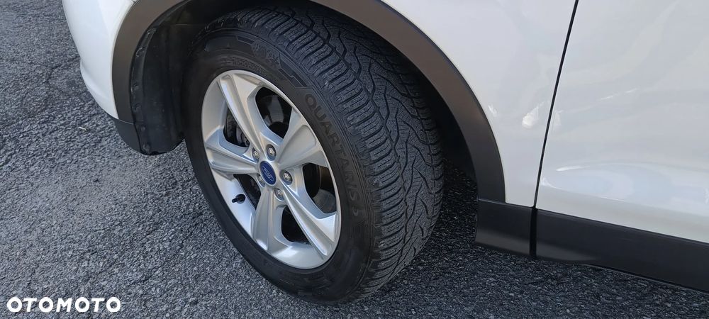 Ford Kuga 2.0 TDCi 2x4 Titanium - 11