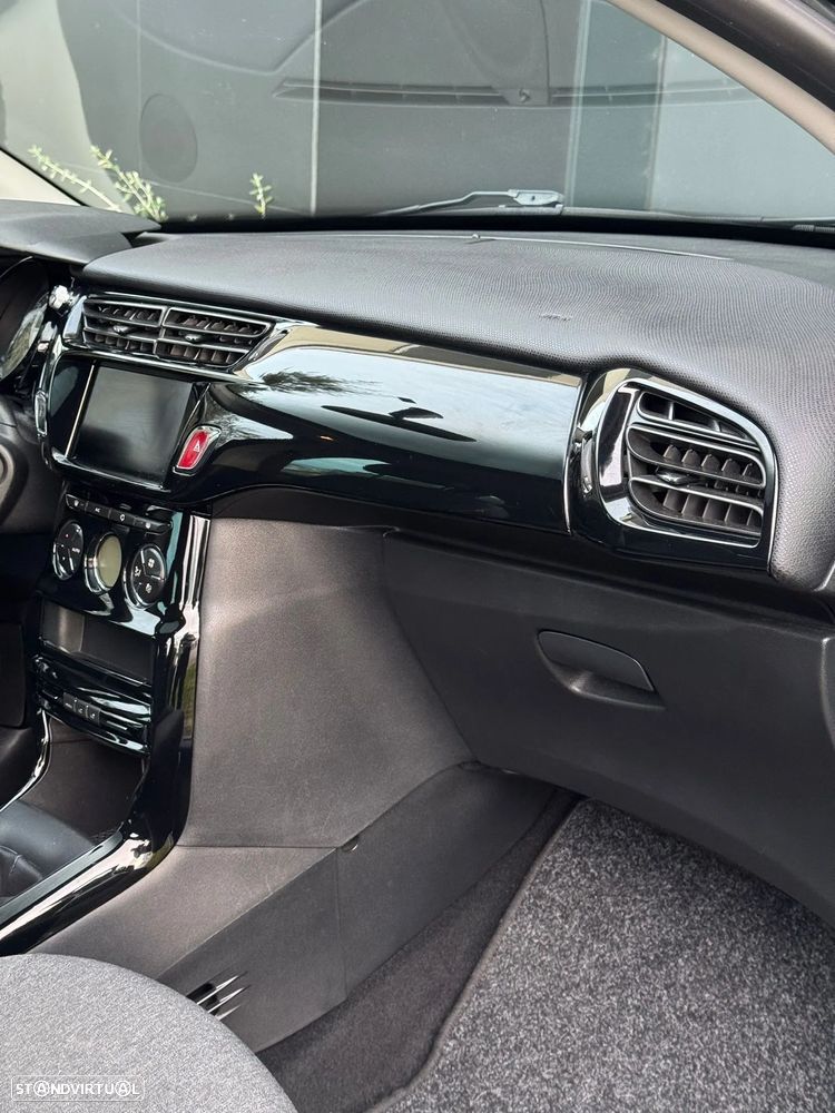Citroën C3 1.2 PureTech Shine - 9