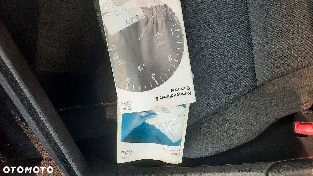 Toyota Avensis 2.2 D-4D Premium - 18