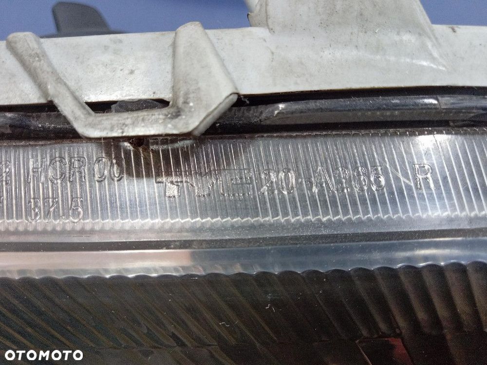 TOYOTA COROLLA E12 KOMBI REFLEKTOR PRAWY LAMPA PRZÓD EU 20A265B - 6