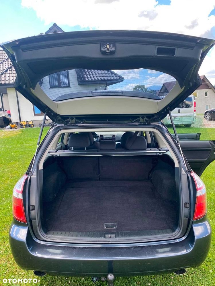 Subaru Legacy - 2