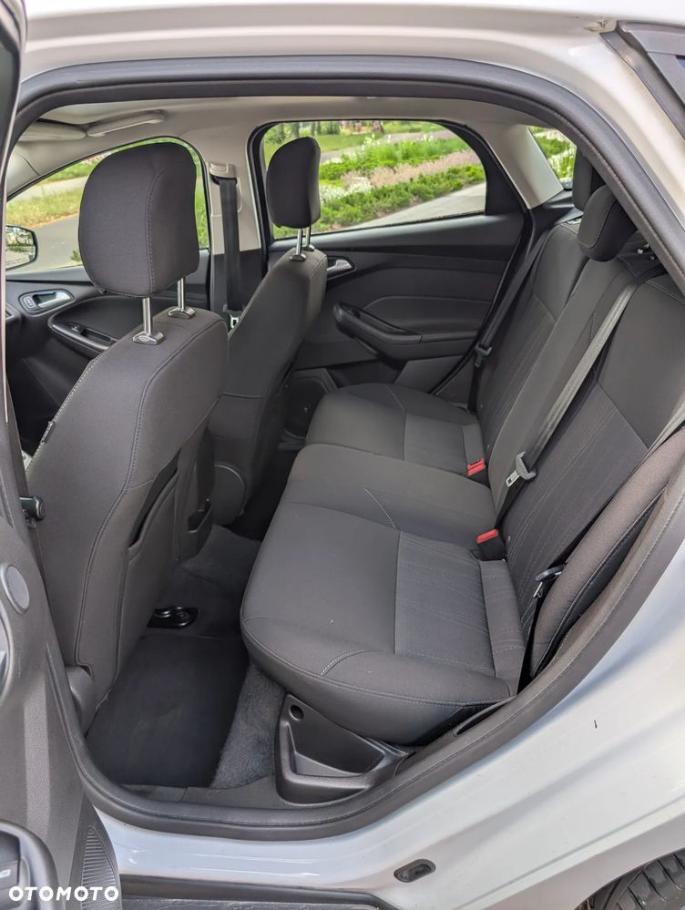 Ford Focus - 16