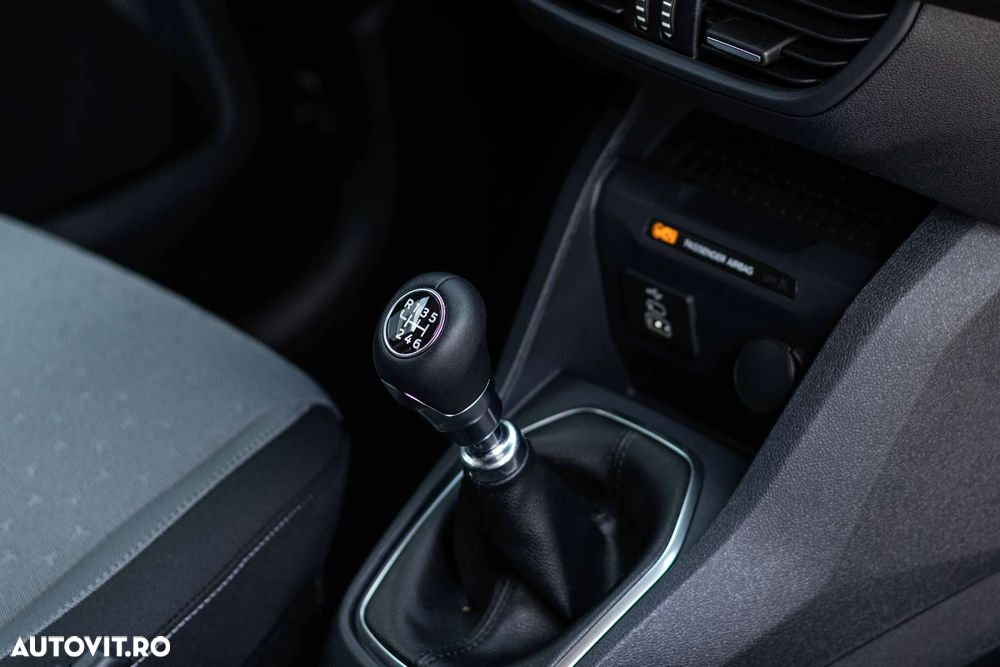 Ford Tourneo Courier 1.0 EcoBoost Titanium - 22