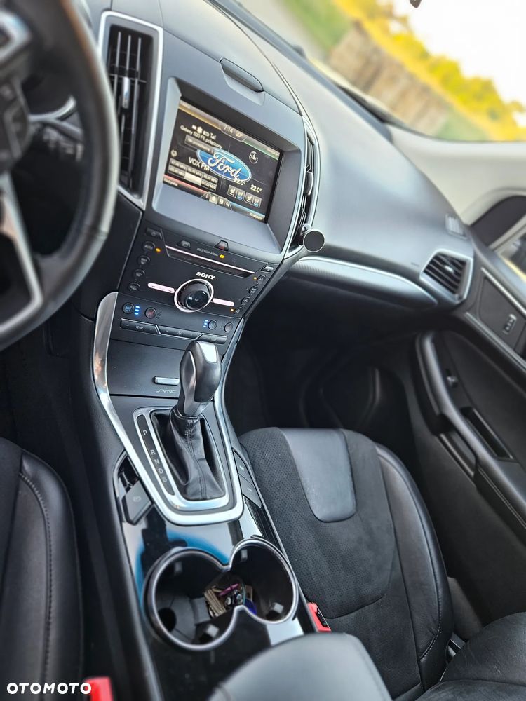 Ford Edge - 11