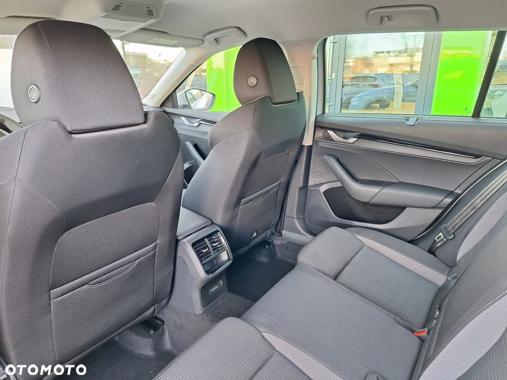 Skoda Octavia - 12