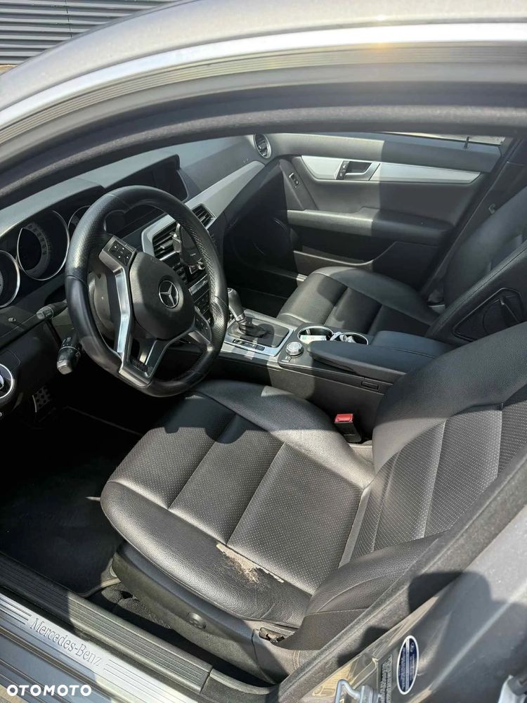Mercedes-Benz Klasa C 250 T (BlueEFFICIENCY) 7G-TRONIC - 9