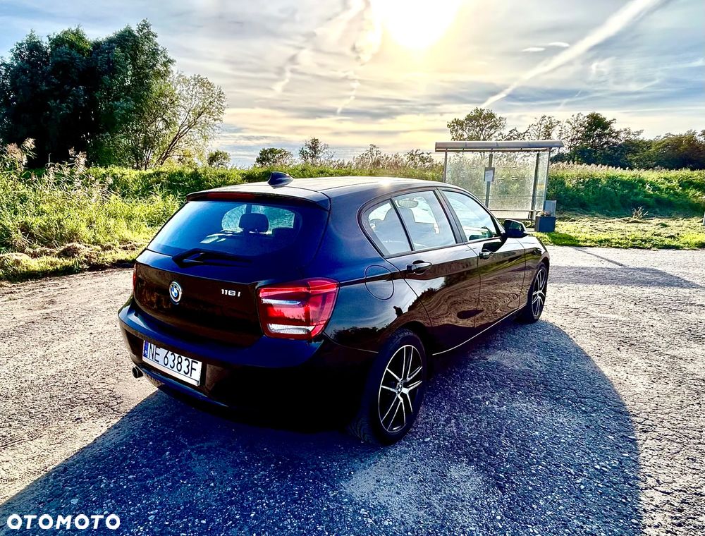 BMW Seria 1 116i - 3