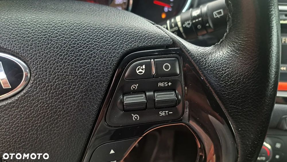 Kia Ceed - 20