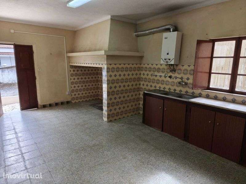 Quinta com terreno na Urra - Grande imagem: 2/12