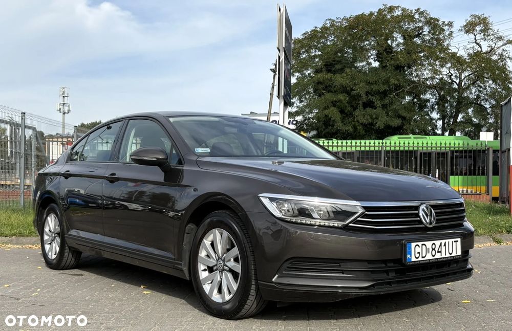Volkswagen Passat 1.4 TSI BMT Comfortline - 3