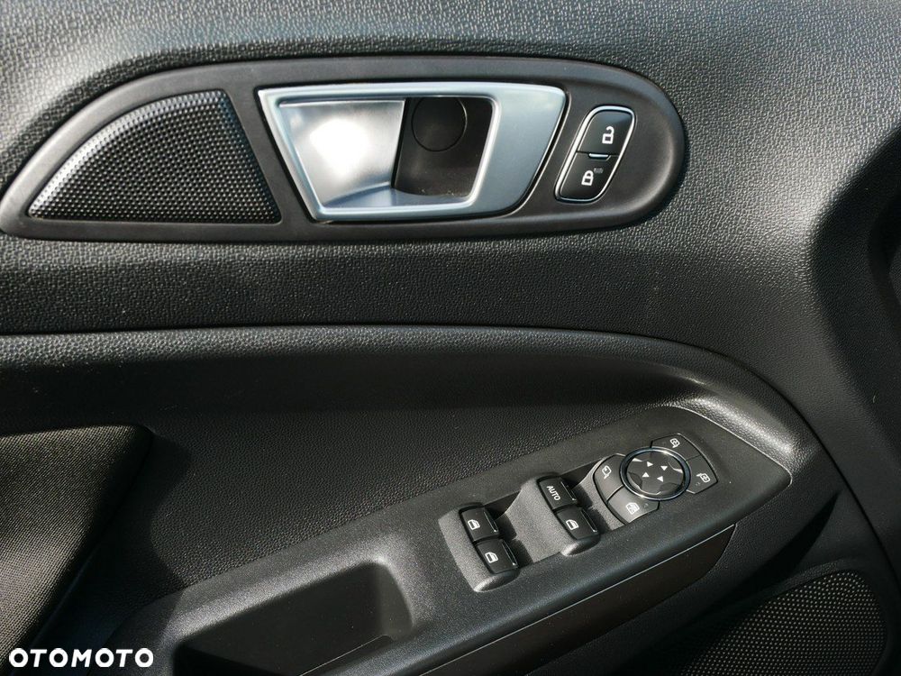 Ford EcoSport 1.0 EcoBoost TITANIUM - 22