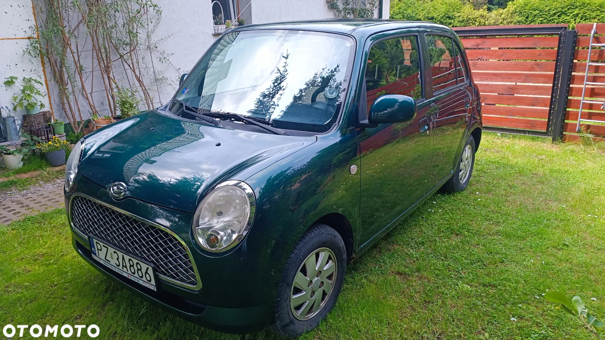 Daihatsu Trevis - 8