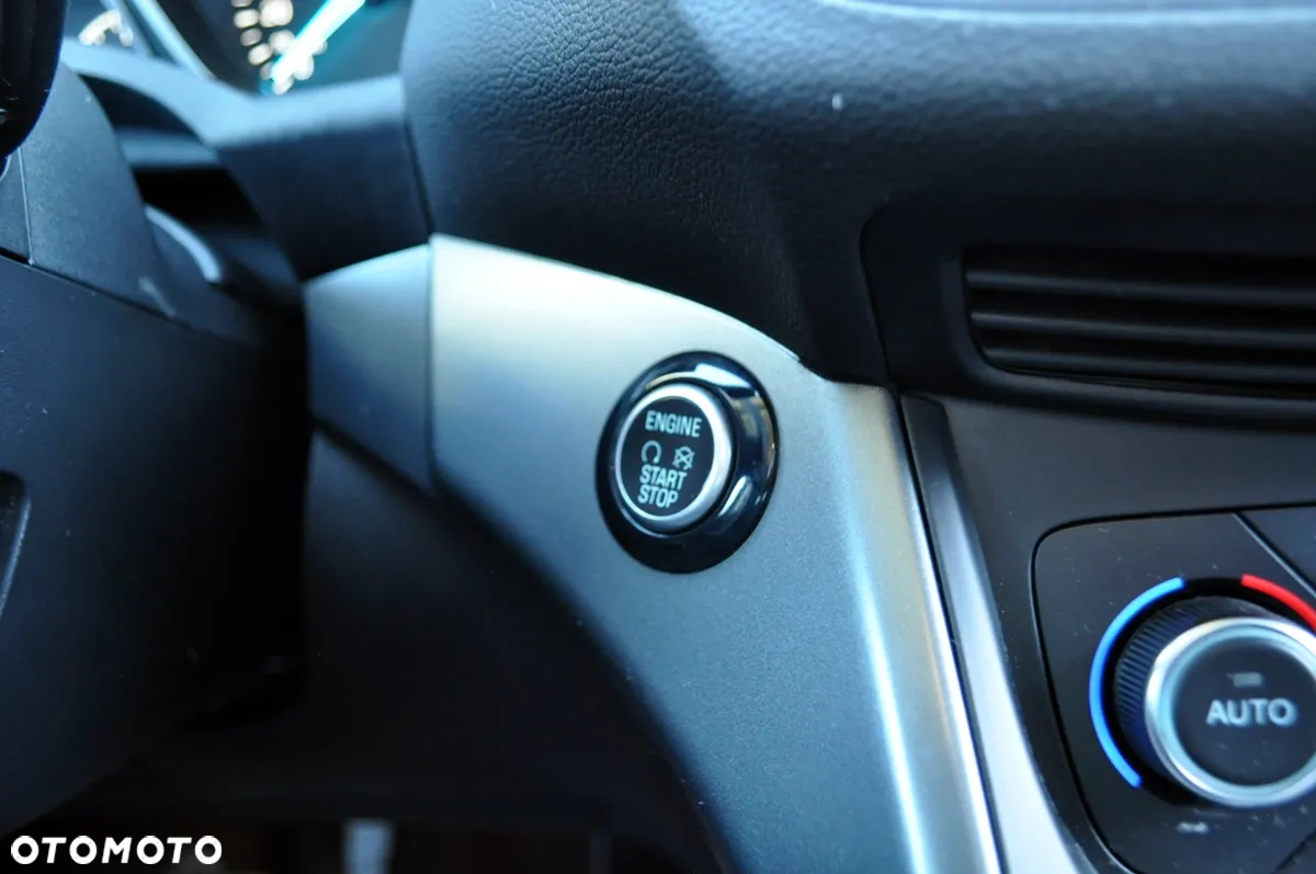 Ford Kuga 1.5 EcoBoost FWD Edition ASS GPF - 20