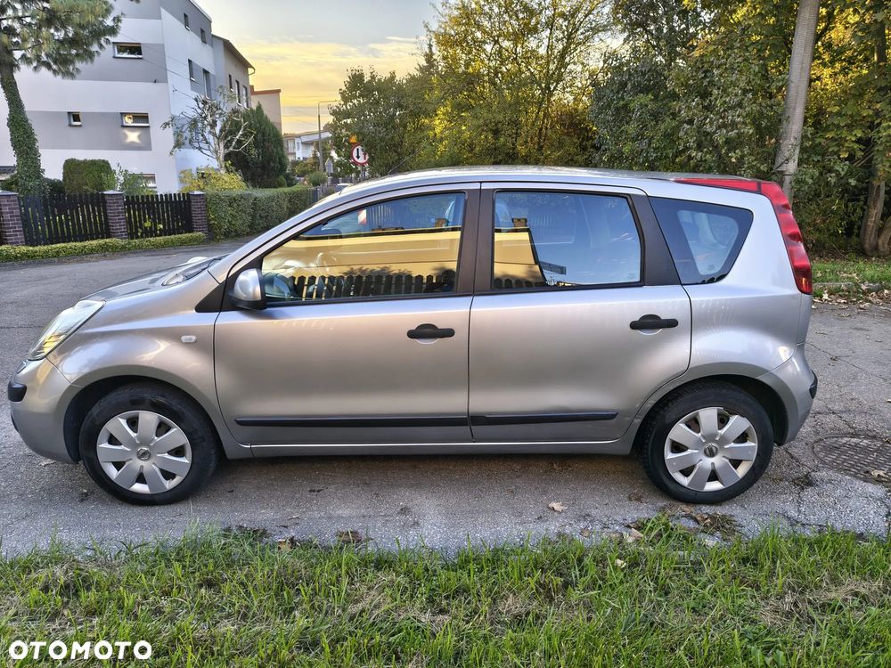 Nissan Note 2006 photo 3