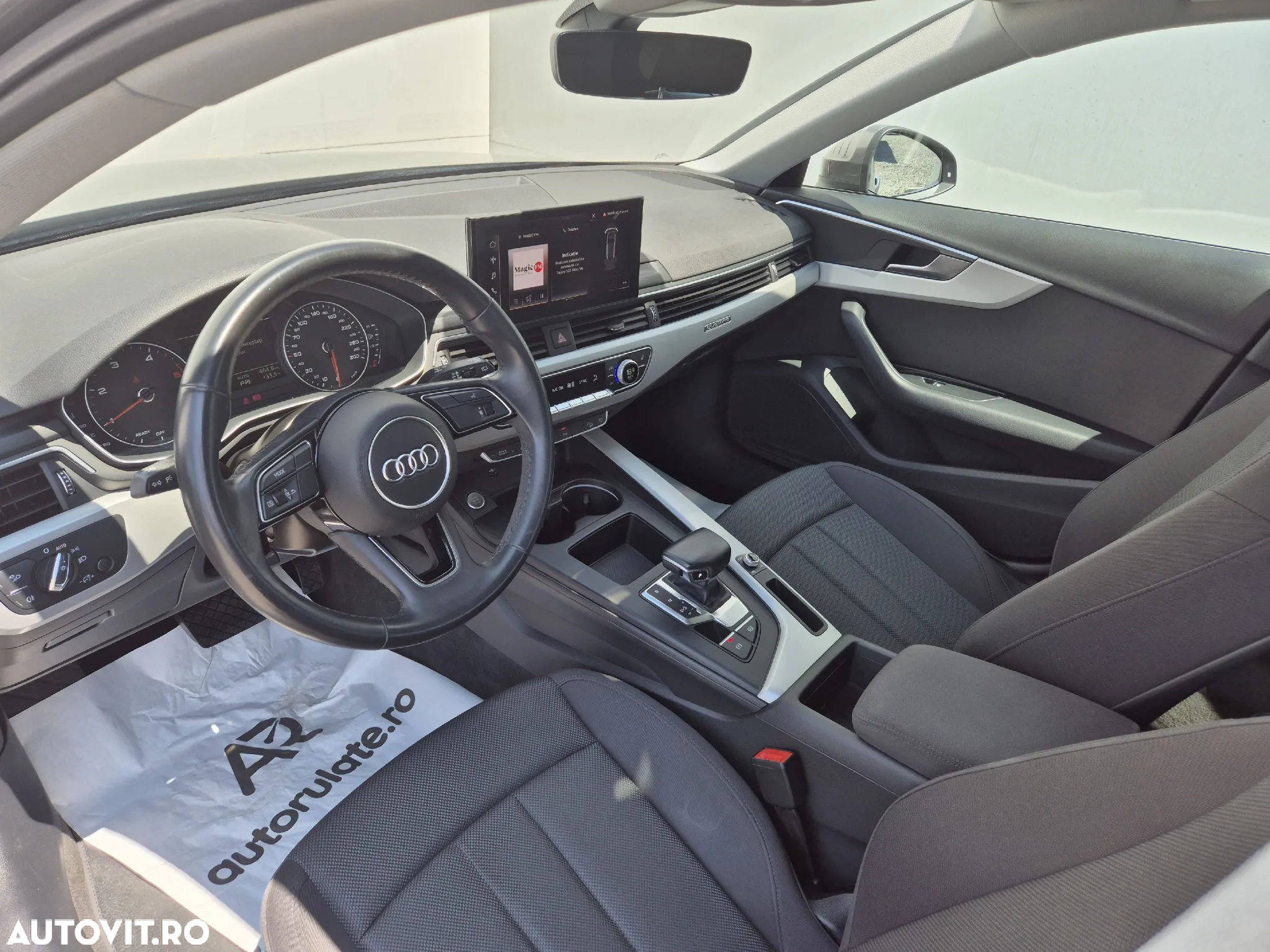 Audi A4 40 TDI quattro S tronic MHEV Basic - 9