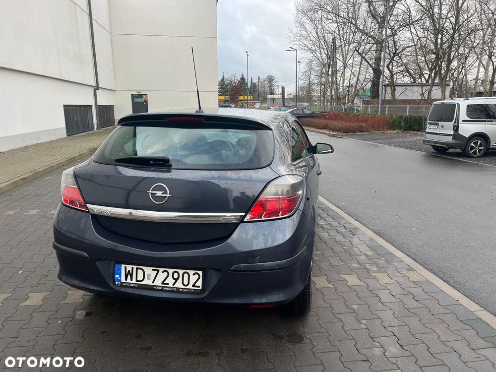 Opel Astra 1.9 CDTI Sport - 12