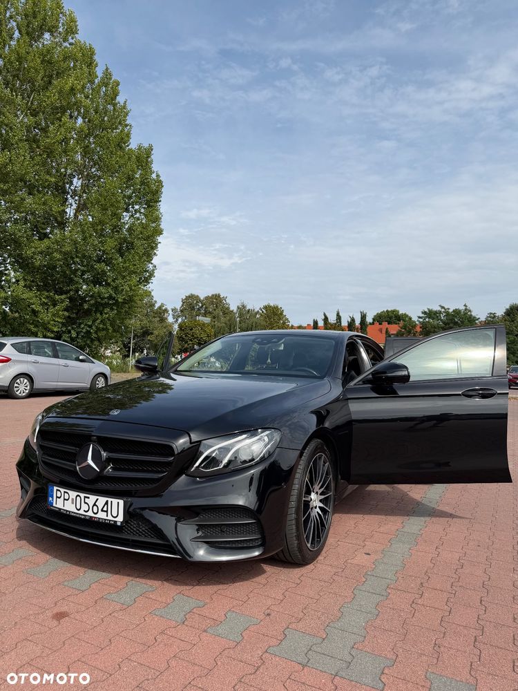 Mercedes-Benz Klasa E 220 d 9G-TRONIC AMG Line - 10