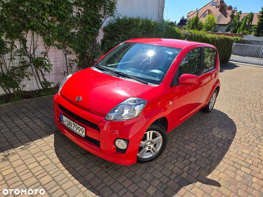 Daihatsu Sirion 1.0 CooLine - 4