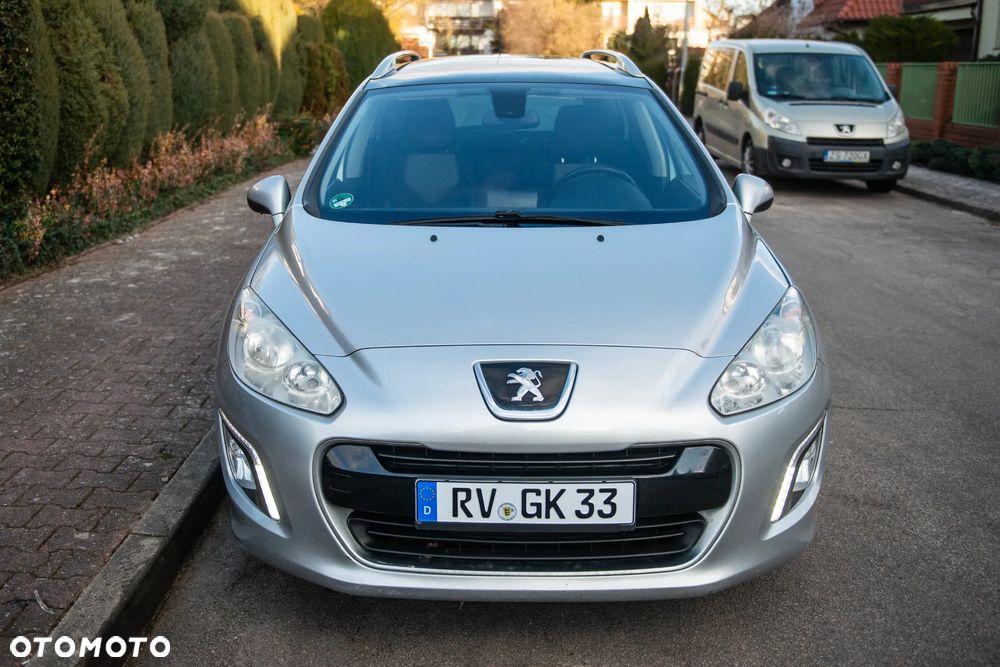 Peugeot 308 1.6 HDi Premium - 8