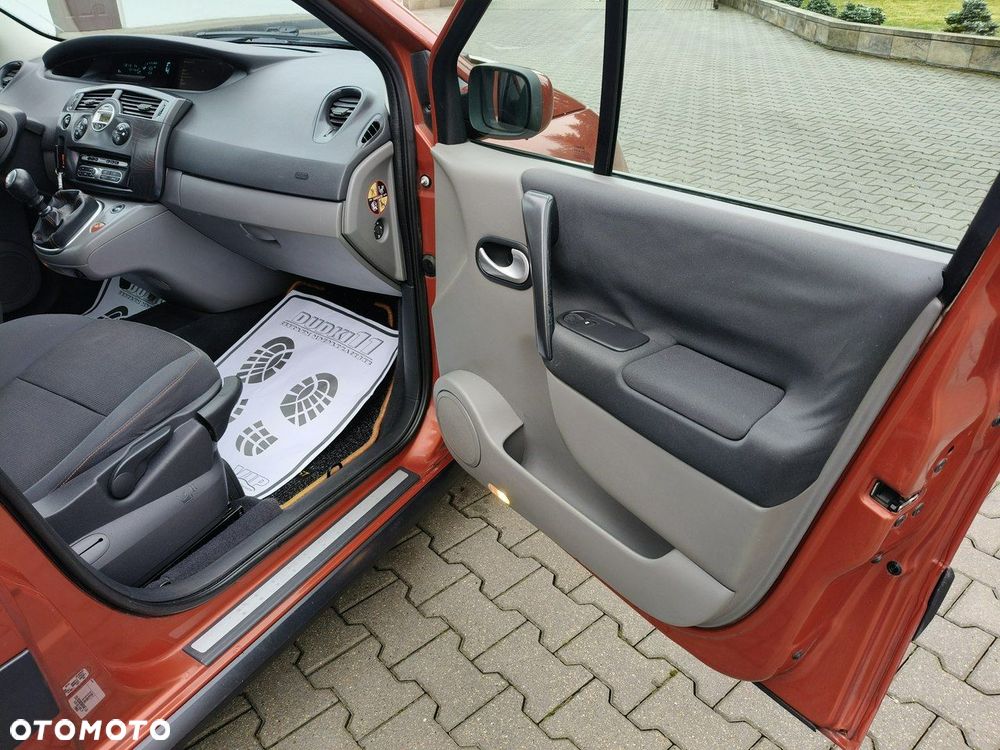 Renault Scenic Conquest - 28