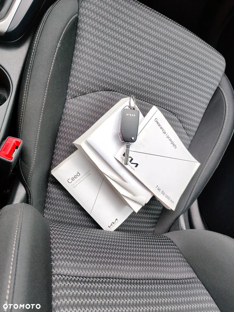 Kia Ceed 1.5 T-GDI Business Line - 28
