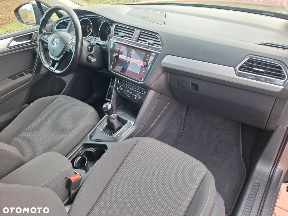 Volkswagen Tiguan 1.4 TSI BlueMotion Technology Trend & Fun - 28