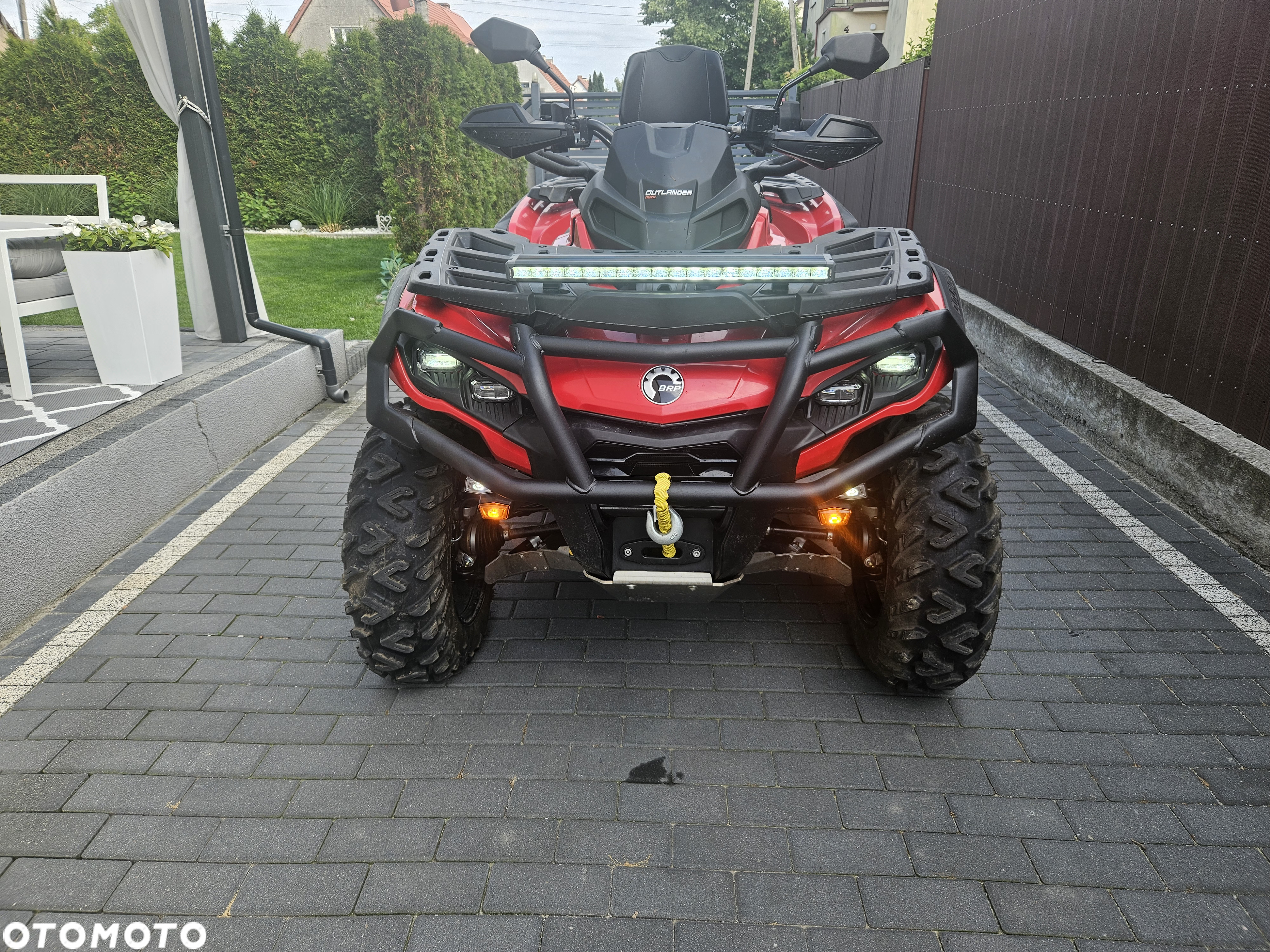 Can-Am Outlander Max - 9