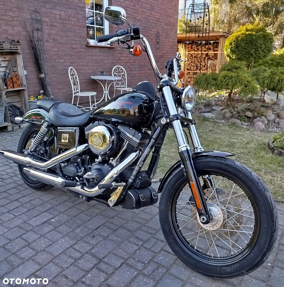 Harley-Davidson Dyna Street Bob - 15