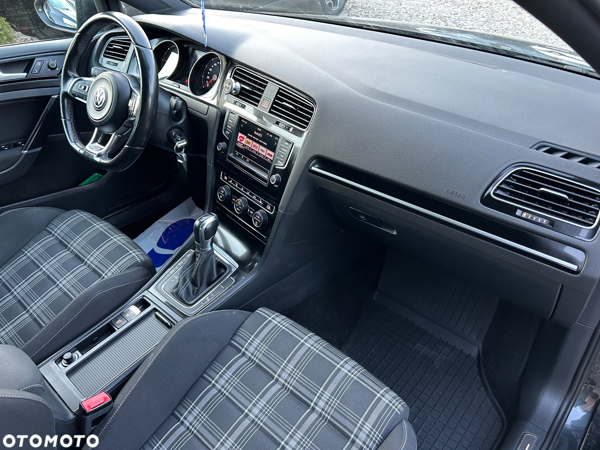 Volkswagen Golf GTD (BlueMotion Technology) DSG - 21