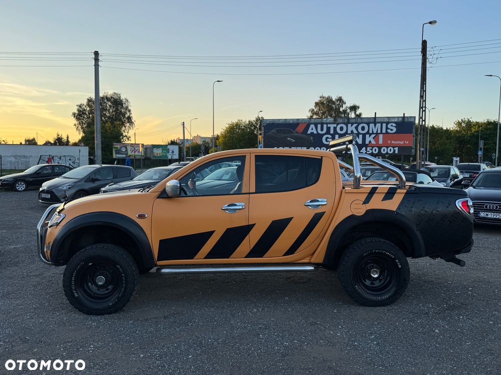 Mitsubishi L200 2.5 DID Summer Edition Sport - 19