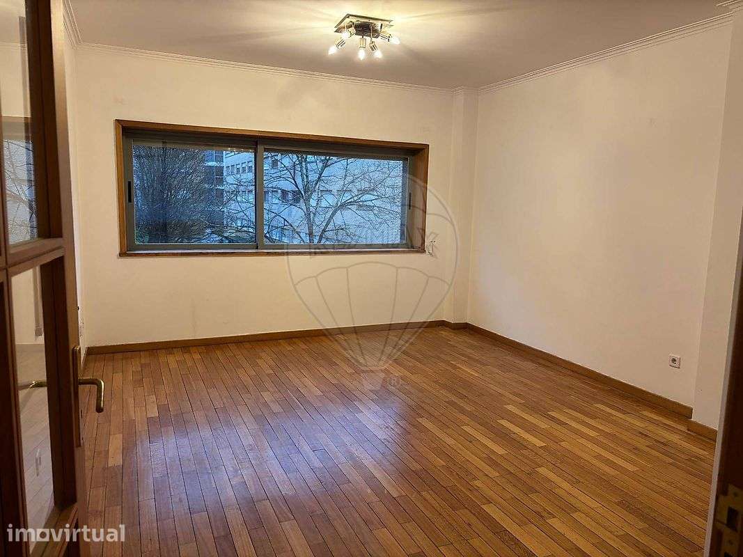 Apartamento T2 para arrendamento - Grande imagem: 3/14