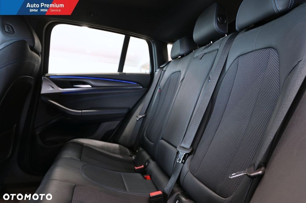 BMW X4 - 13