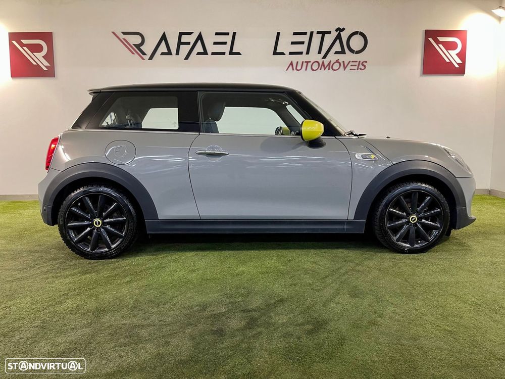 MINI 3 Portas Cooper SE Classic - 6