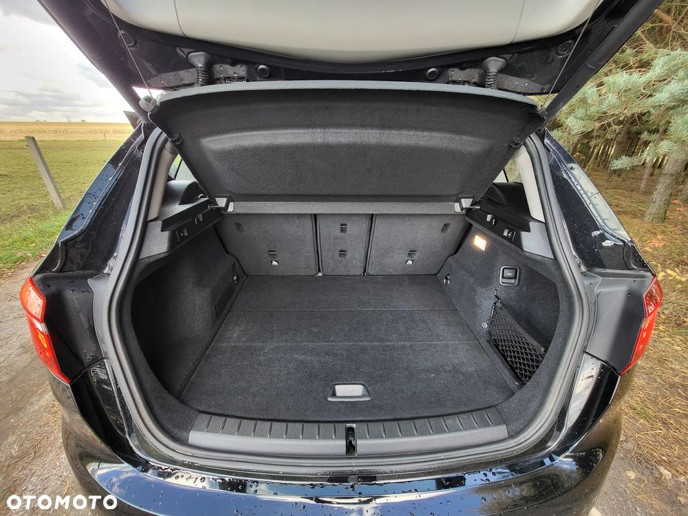 BMW Seria 2 218i Sport Line - 27