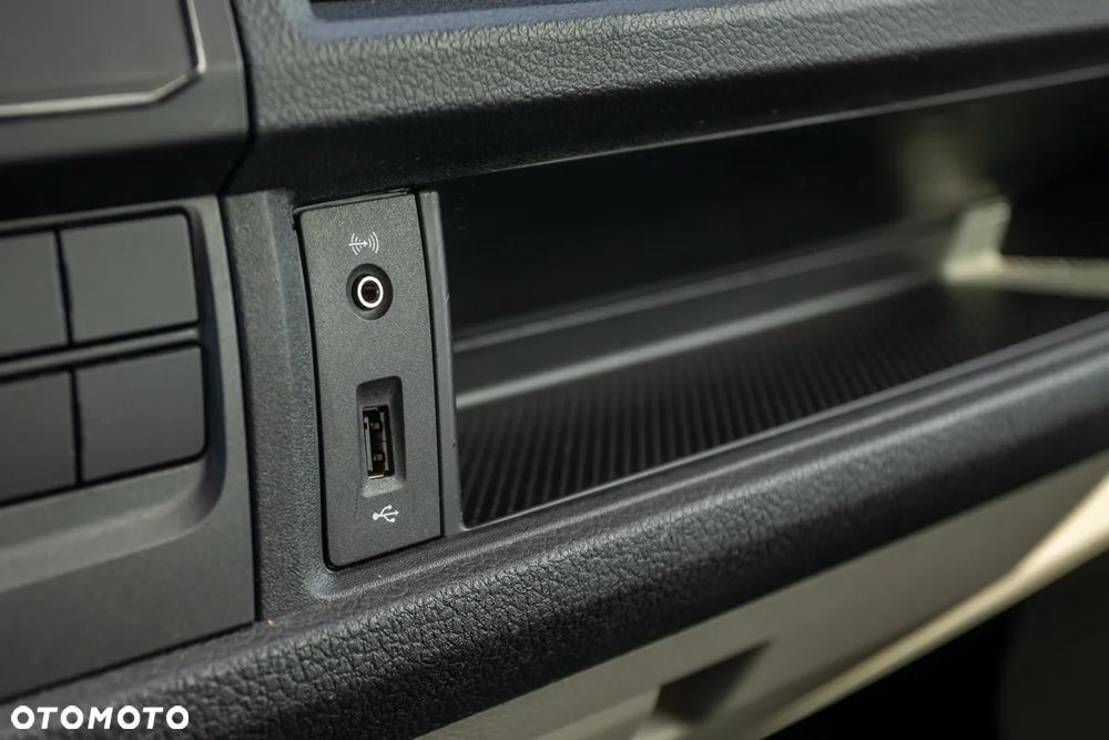 Volkswagen Transporter L1H1 DSG - 34