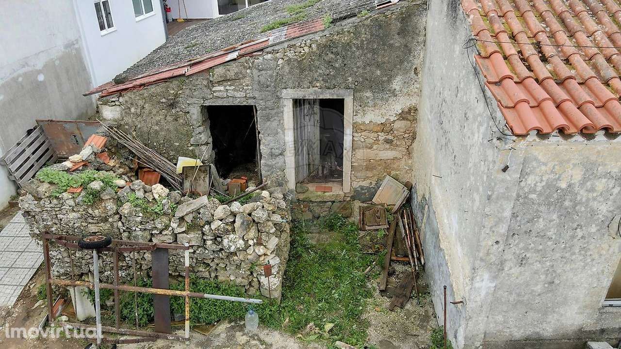 Moradia T2 para venda - Grande imagem: 2/6