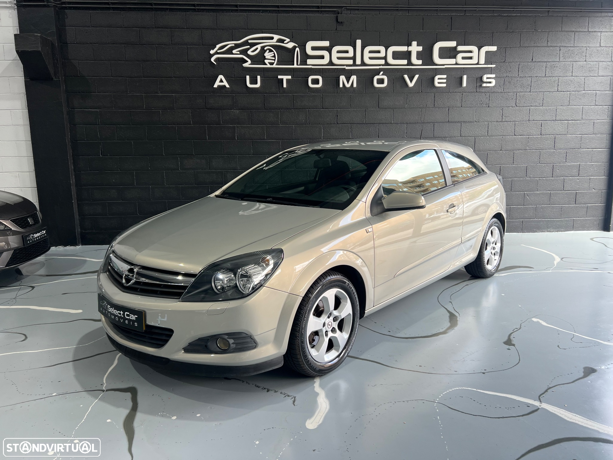 Opel Astra GTC 1.3 CDTi - 2