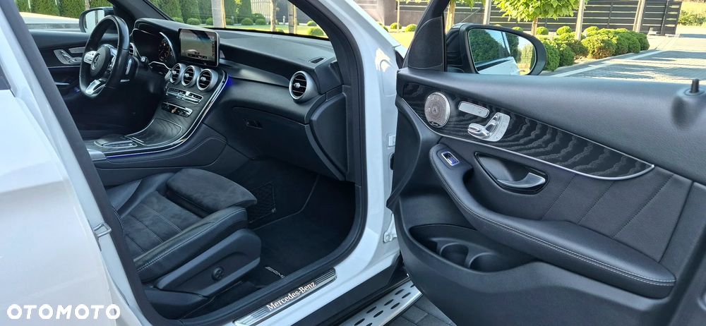 Mercedes-Benz GLC 220 d 4-Matic - 23