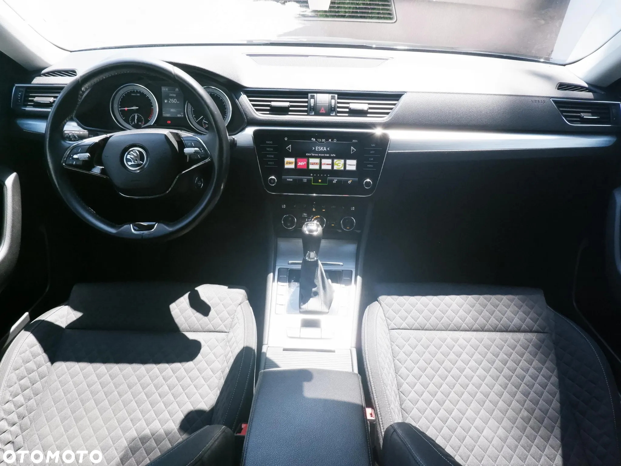 Skoda Superb 2.0 TDI SCR Ambition DSG - 13