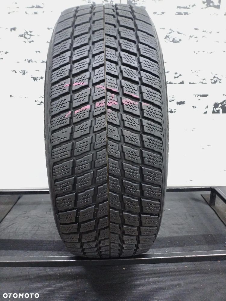 zimowa Nexen Winguard Suv 235/60R18 7.5mm opona pojedyncza 52867 - 1
