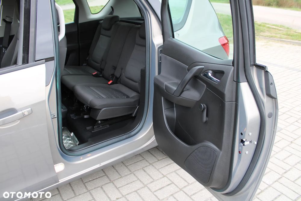 Opel Meriva - 25