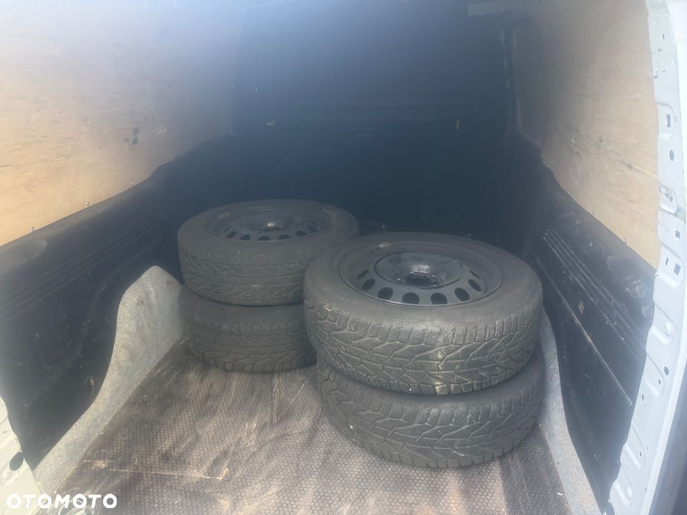 Fiat Doblo - 27